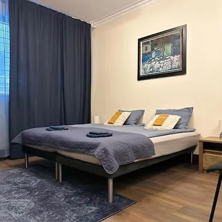 City Centre Stylish Apartament With Private Backyard Sofia Exterior photo