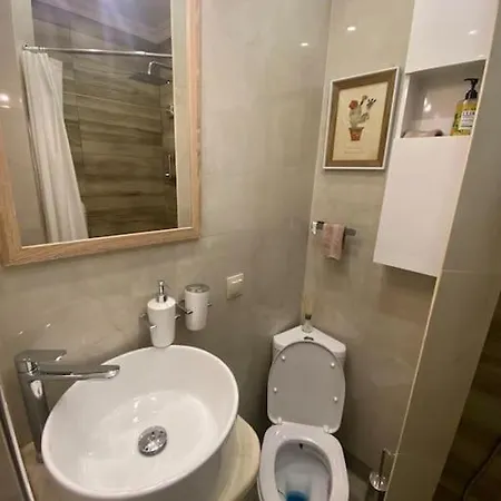 City Centre Stylish Apartament With Private Backyard Sofia Exterior photo